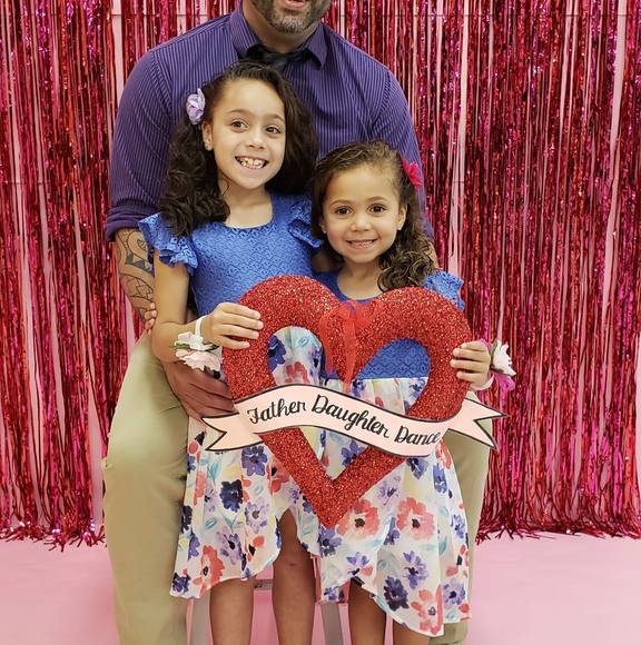 Meet your Posher, Gilbert - Picture 1 of 1